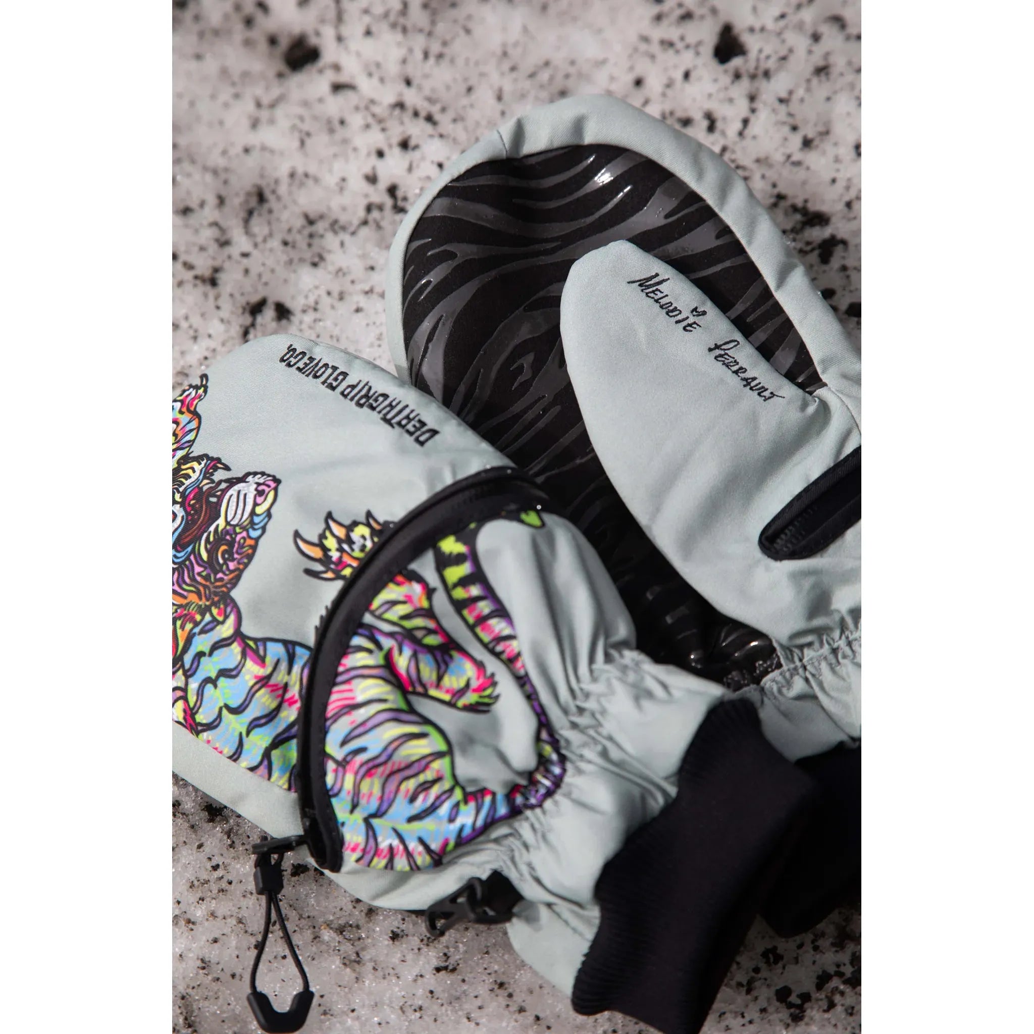 Deathgrip Ghoul Mitten Melodie Perault